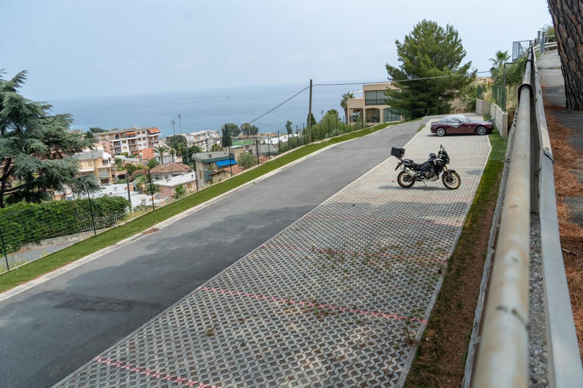 Appartamento La Casa Blu - Free Parking - Sea View - Free Wifi Sanremo Esterno foto